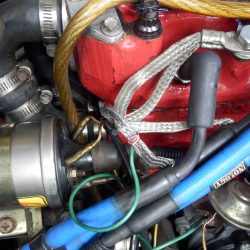 現地で対応したケーブル