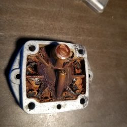 赤城のデトミニの復活 最悪は加速ポンプの裏側