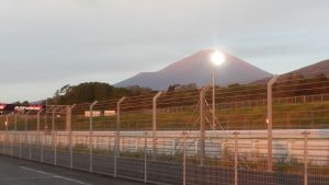 富士山の朝焼け