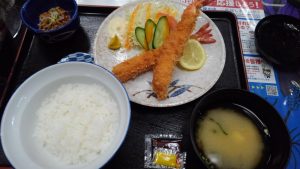 特大エビフライ定食を食す