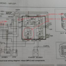 93式のECUとエンジンマネージメントリレーの関係。