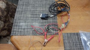 SPiの接続ケーブルはACR4とちがって変換コネクターがある。