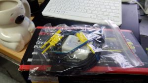 Aliexpressからシリアルモニターを入手した。