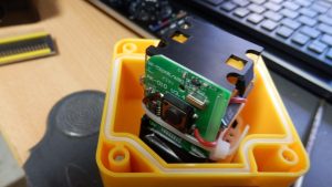 Panel IFを使ったワイヤレスSWが付いている。