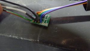 今回は、シリアルケーブルに、3.35Vのレベル変換器を使ってみた。
