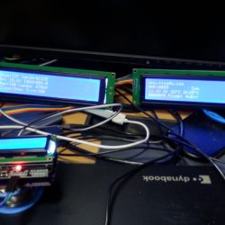 40桁X4行のLCDを二つ使って、ミニのインジェクションのECUに接続してみた。