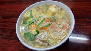 メニュにない蛋花湯麺を出してくれた