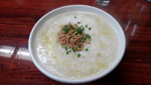 今年の大根は甘いだよねなあと言っていた蘿蔔湯麺（ダイコンタンメン）