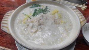 砂鍋煨麺 (煮込みラーメン)