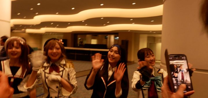 帰りに遊撃隊の見送りがあった。