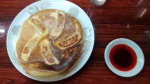 天山の羽根つき餃子
