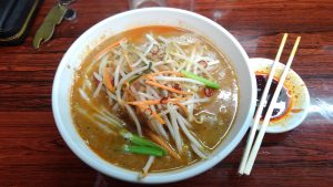 雲吞湯麺を頼んだんだけど、担々麺が来てしまった