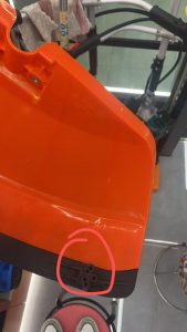 L型金具はここに取り付けるらしい
