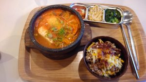 スンドォブ炭火焼丼