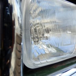 IPFのへっとライトはポジションの取り付け方が特殊