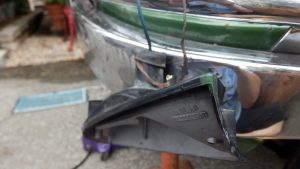 ソケットの導通を直して、ゴムを付け直した