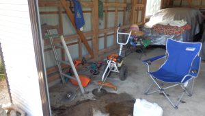 ゴミを置いていた小屋が綺麗になった