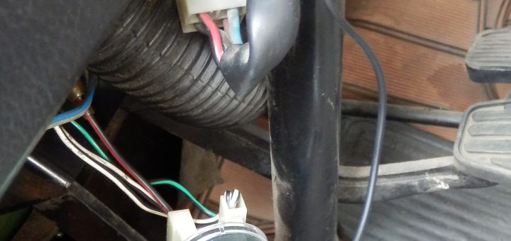 さっそくINNOCENTI120SLにつけた。そのままで、GNDだけ処理する