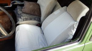 カバーを取り付けた椅子をINNOCENTI120SLに入れた