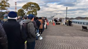 スタンプラリーの売店は10時開始。一番端っこで、実は横須賀線の横須賀駅が一番近かった。