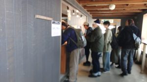 No10の猿島は、猿島オーシャンズキッチンの中。店員が不機嫌で注意が必要。また、15:00までとのことで、注意がいりそう