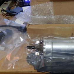 ERAターボの燃料ポンプと65Dのアンプとデスビケーブルを購入した