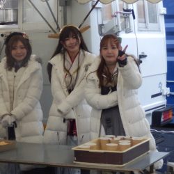 BRICK DOCK X’MAS LIVE 2025 C2機関 Weekend Fes. Live #E5に行ってきた 自分の回は遊撃隊が売り子さんをやっていた