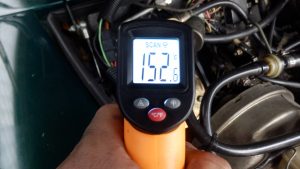 スターターソレノイドにも電源供給してしまっているけど、これも過大のようで、153度を記録。