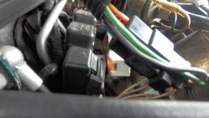 この時は動いたので会いど厘を続けていたら、抵抗を見たらほんのり赤くなり、電熱器状態になっていた。やばい!