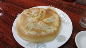 天山の羽根つき餃子