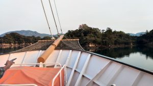 船首にも入れるサービスがあった。