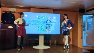 最後は足柄さんと朝霜の締めの挨拶があり、撮影タイムもあった。