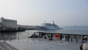 クルーズ船も来ている