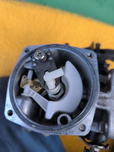 CABはOHキットを使って、入れ替える