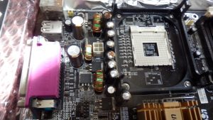コンデンサーがパンクしたAX4PE TUBE