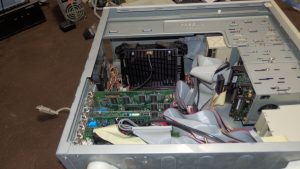 FW-6400GXは巨大なSlot2を積んだ変態Mother