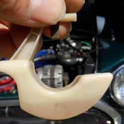 フロートにたくさんのガソリンが入っていて、オーバーフローしていた