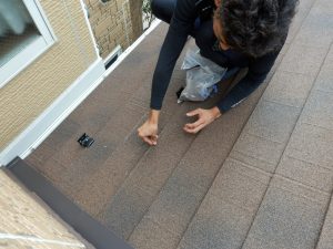 はげた部分はリペア材があり、補修中
