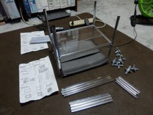外にあるBOXを整理していたら、スケルトン筐体があった
