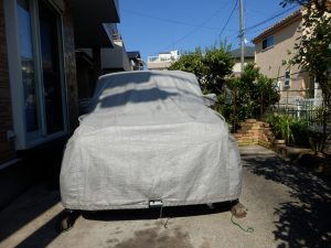 4輪ともドーリーに乗せたところ。