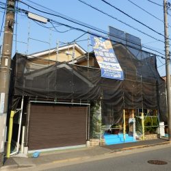 足場が組み終わった