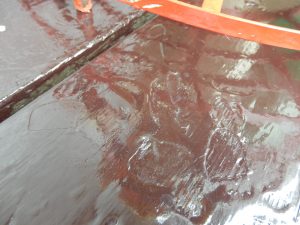 ウッドデッキでトラブル発生