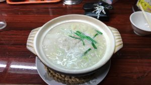 天山の砂鍋湯麺（サーコー麺）