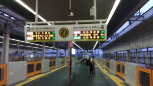 スカイツリー線は、南栗橋で切れている。