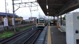 東武日光線の東武宇都宮行