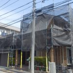 足場が付けられた